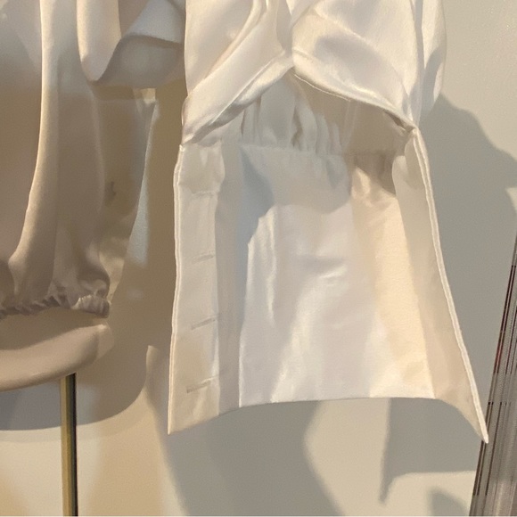 Akira White Satin Off Shoulder Top Size Small NWOT - Picture 12 of 16